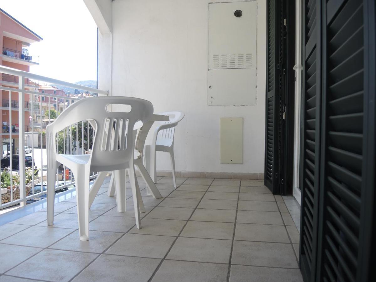 Apartament Gli Archi Nel Golfo San Terenzo Zewnętrze zdjęcie