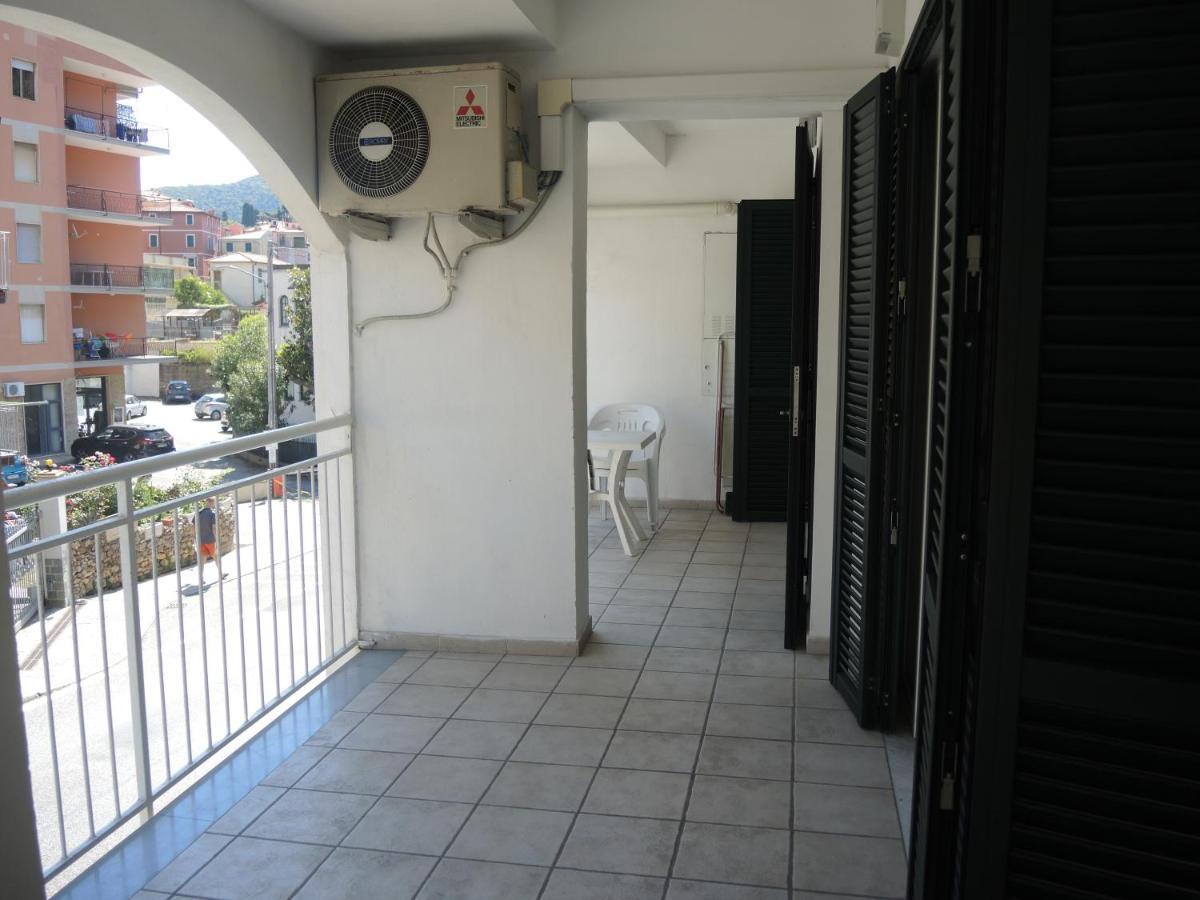 Apartament Gli Archi Nel Golfo San Terenzo Zewnętrze zdjęcie